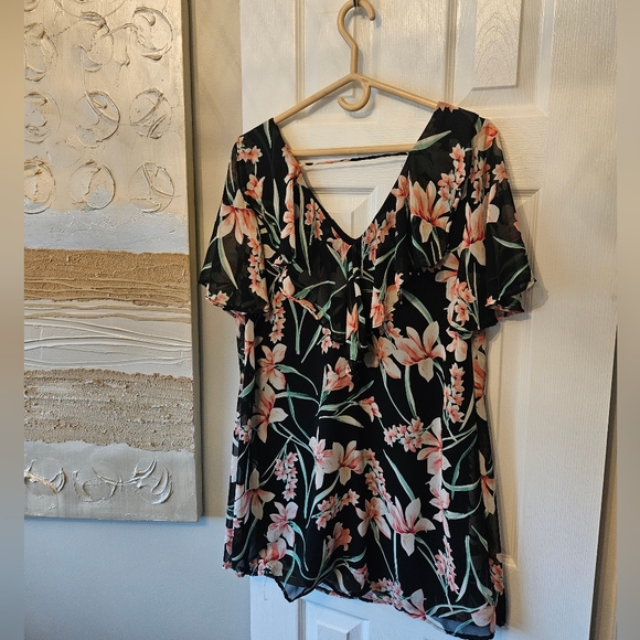 Sienna Sky Floral Dress🌺 - Picture 4 of 4